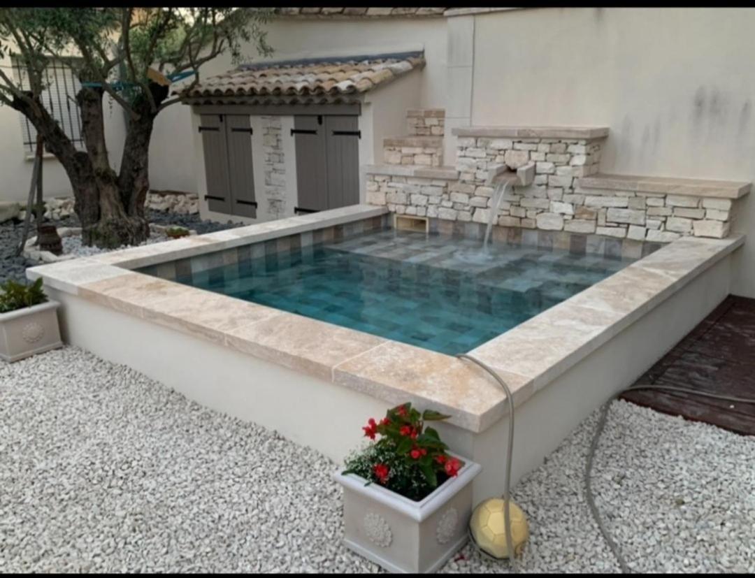 Appartamento Frederic Morieres-les-Avignon Esterno foto